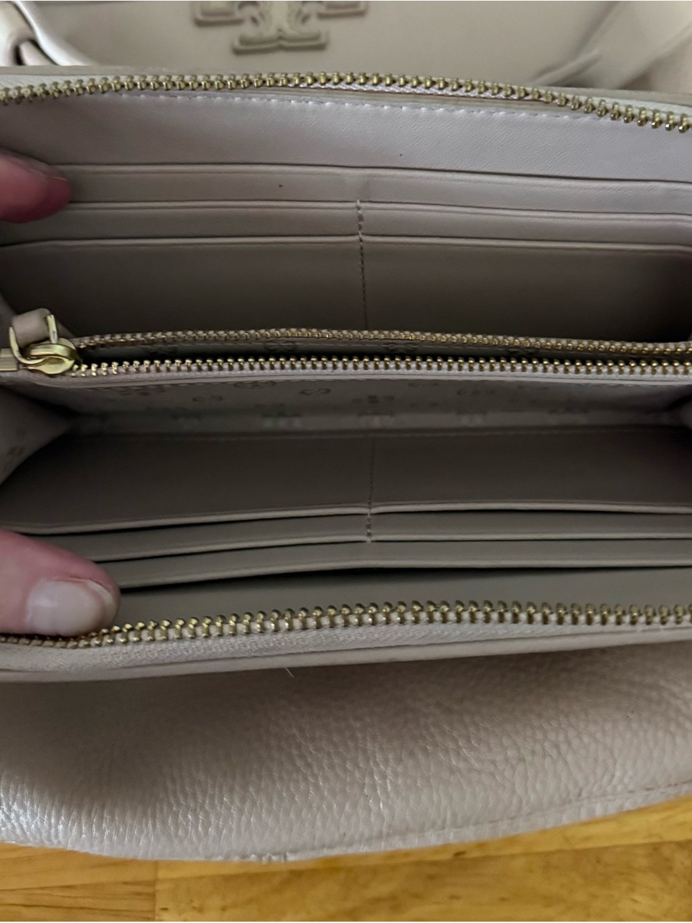 Tory Burch Blush Pink Leather Shoulder Hobo with Quilted Wallet and Dustbag tags - Picture 5 of 8